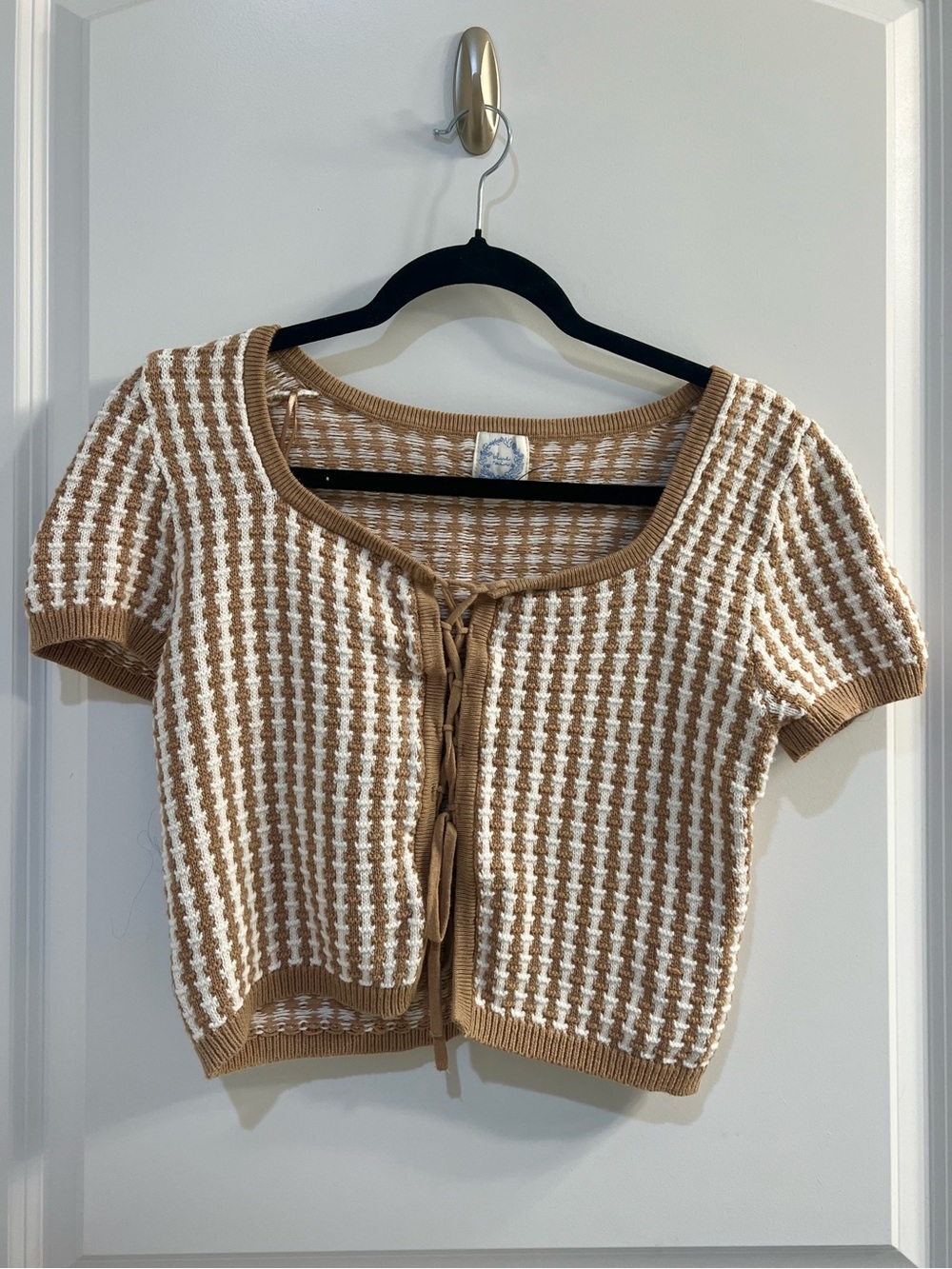 Blue Rain Beige and White Knit Tie-Front Crop Top
